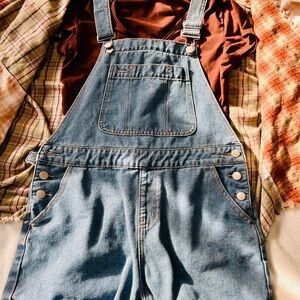 SHEIN brown button-front cropped top size L